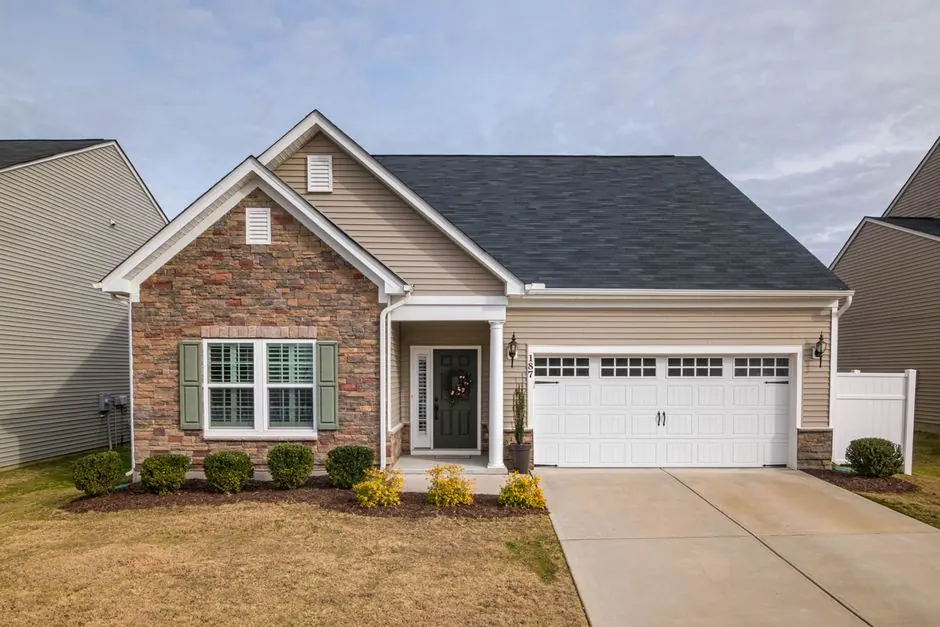 Florida Gutter Pros ready to serve Eustis